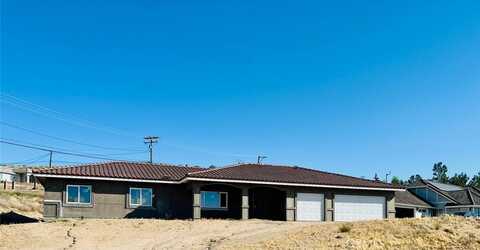 17300 Buckthorn Avenue, Hesperia, CA 92345