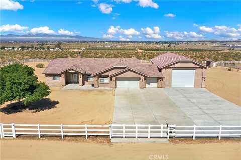 13222 Mustang Avenue, Apple Valley, CA 92307