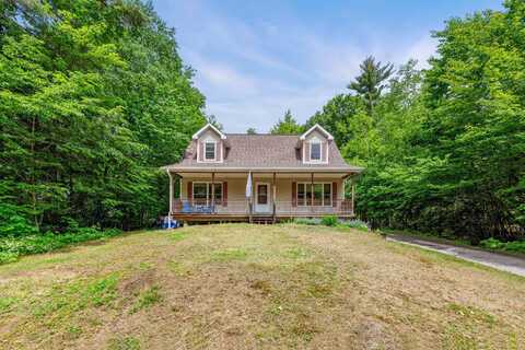 11 Spruce Road, Middleton, NH 03887