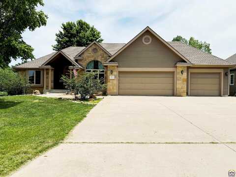 3904 SW Ambassador PL, Topeka, KS 66610