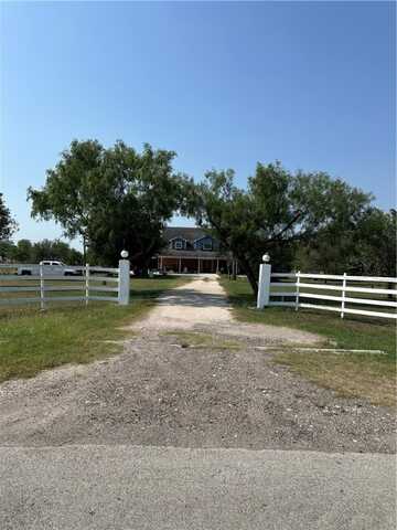 211 County Road 310, Orange Grove, TX 78372