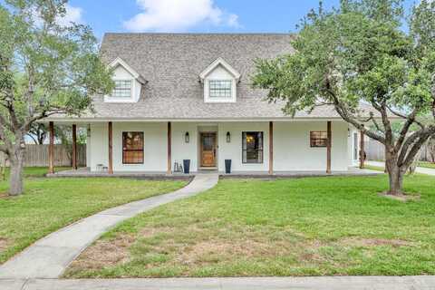 122 Saint Anthony Drive, Sinton, TX 78387