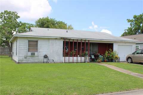 1509 Bowie Drive, Victoria, TX 77901