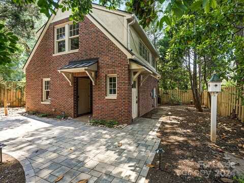 1105 Ordermore Avenue, Charlotte, NC 28203