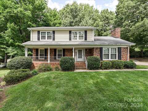 14017 Horseback Circle, Matthews, NC 28105