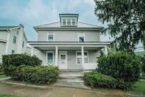 19 W 2nd Street, Everett, PA 15537