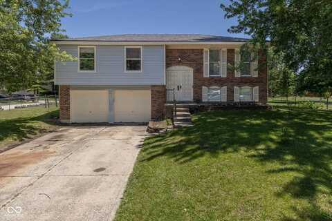 569 N Greenbriar Drive, Greenwood, IN 46142