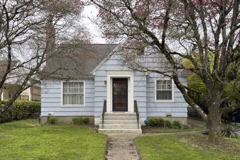 4124 SE FRANKLIN ST, Portland, OR 97202