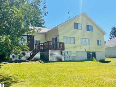 2515 Rushton Road, Central Lake, MI 49622