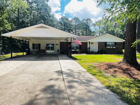 2606 Dottie, Adel, GA 31620