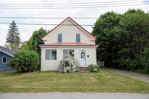 22 LAKEVIEW ST, LINCOLN, ME 04457