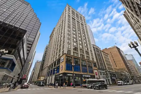 8 W MONROE Street, Chicago, IL 60603