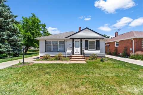 329 E 309th Street, Willowick, OH 44095