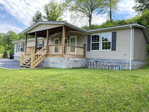 639 MC GRAWS ROAD, SAULSVILLE, WV 25876