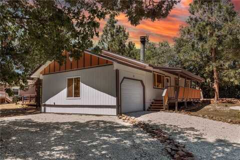 576 Imperial Avenue, Sugarloaf, CA 92386