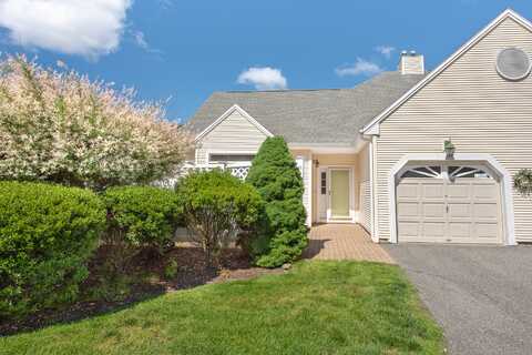 11 Southwick Court North, Milford, CT 06461