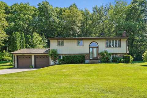 7 Sunview Road, Montville, CT 06370