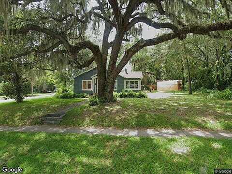12Th, LEESBURG, FL 34748