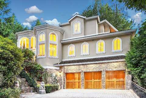 145Th, BELLEVUE, WA 98006