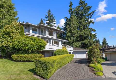 52Nd, KIRKLAND, WA 98033