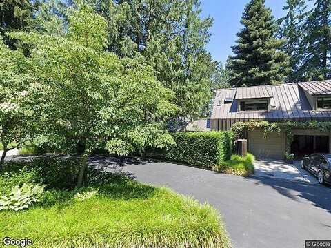 22Nd, MEDINA, WA 98039