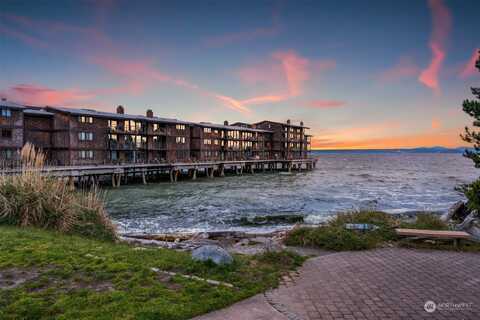 Beach, SEATTLE, WA 98116