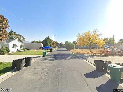 Clay Dr, MURRAY, UT 84107