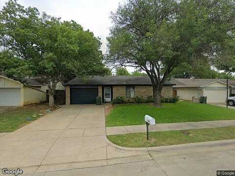 Royal Hill, ARLINGTON, TX 76014