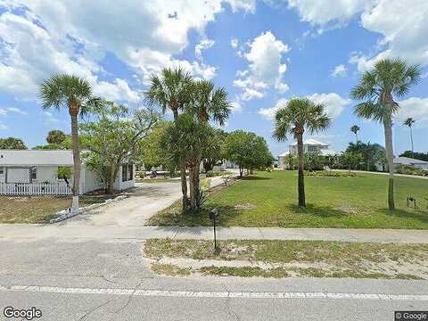 Mccall, ENGLEWOOD, FL 34223