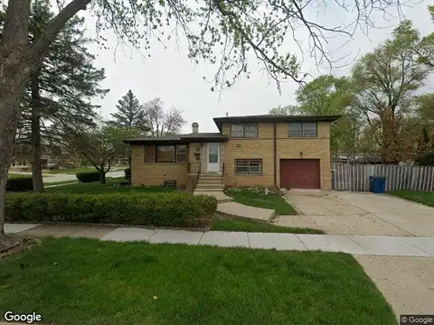 Judith, CHICAGO HEIGHTS, IL 60411