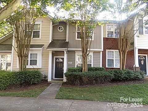 8379 Chaceview Court, Charlotte, NC 28269