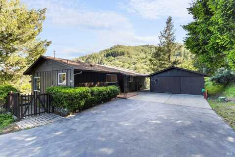 770 Canyon Court, Ukiah, CA 95482