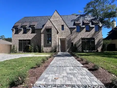 606 Pinehaven Drive, Houston, TX 77024