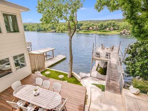 1704 Ski Slope Drive, Austin, TX 78733