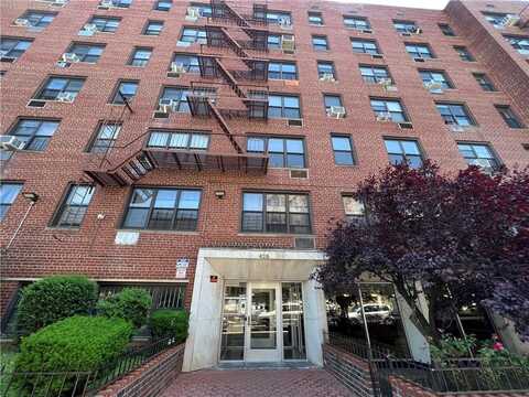 425 East 26th Street, Brooklyn, NY 11226