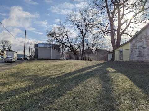 453 Pleasant Street, Springfield, OH 45505