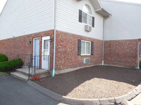 975 Meriden Road, Waterbury, CT 06705