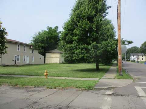 665 Davis St, Elmira, NY 14901