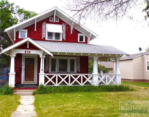 606 3rd St W, Roundup, MT 59072