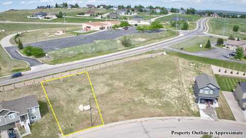 2126 Big Lost Dr, Gillette, WY 82718