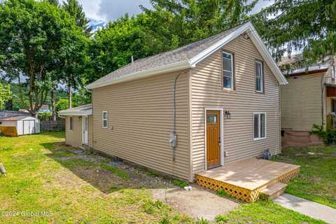 25 Taylor Street, Fort Edward, NY 12828