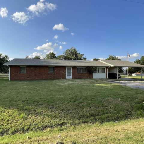 17775 E 650 Rd, Hennessey, OK 73750