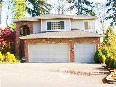 100Th, KIRKLAND, WA 98033