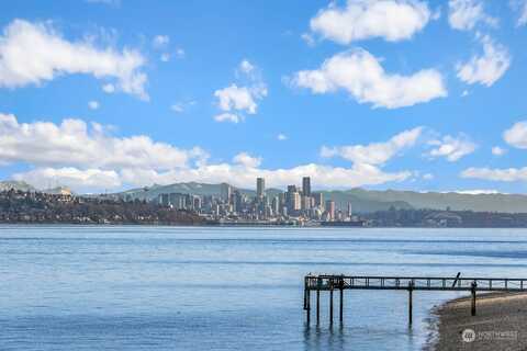 Rolling Bay, BAINBRIDGE ISLAND, WA 98110