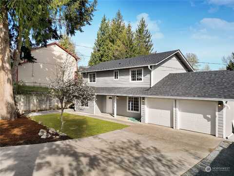 108Th, BONNEY LAKE, WA 98391