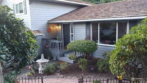 203Rd, LAKE FOREST PARK, WA 98155