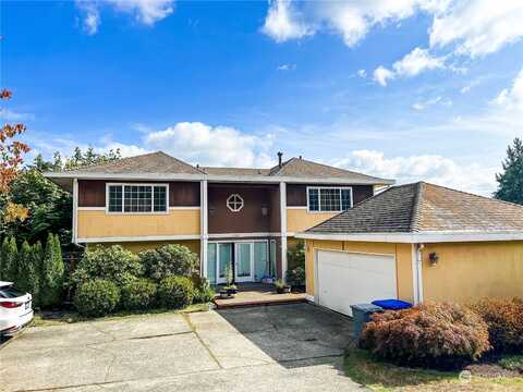 174Th, BELLEVUE, WA 98008