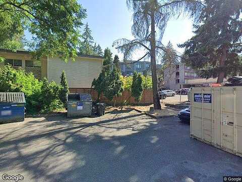 107Th, BELLEVUE, WA 98004