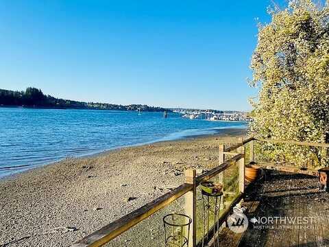 Bay, PORT ORCHARD, WA 98366