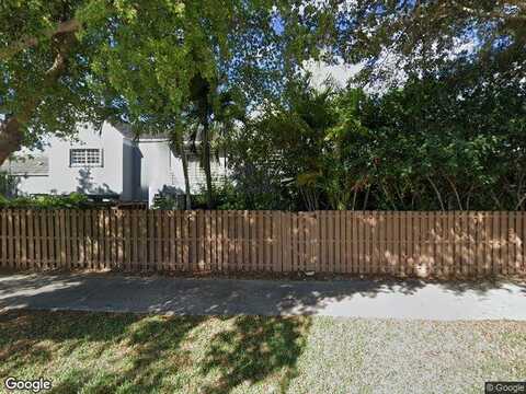 147Th Court, MIAMI, FL 33196